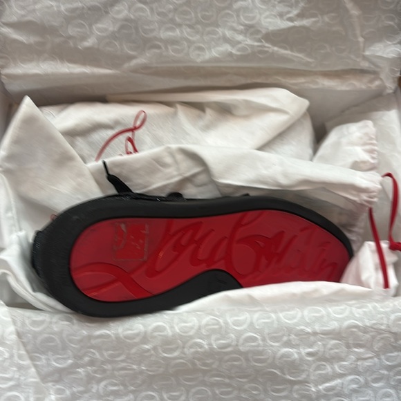 Christian Louboutin 💯 Auth. Black Studded Sneaker - Picture 3 of 5